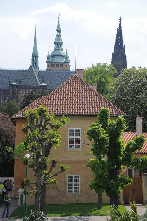 Kajetanka Lägenhet Prag Exteriör bild