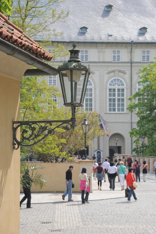 Kajetanka Lägenhet Prag Exteriör bild