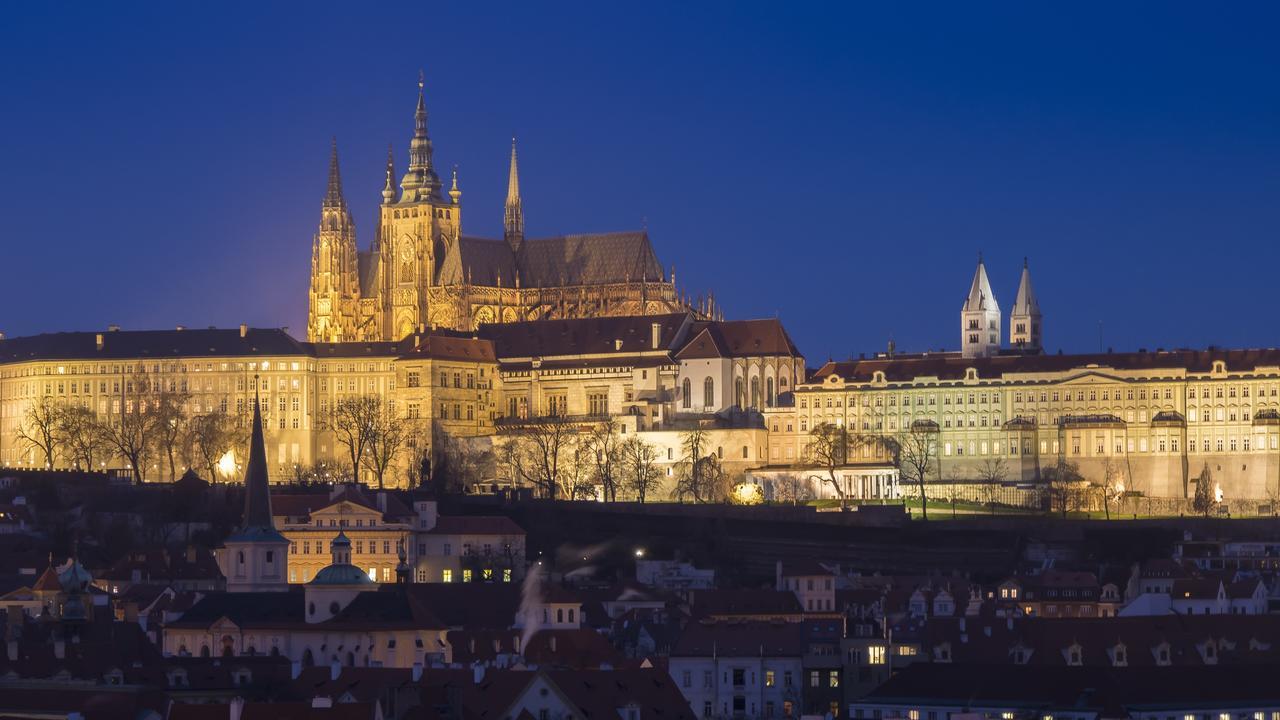 Kajetanka Lägenhet Prag Exteriör bild